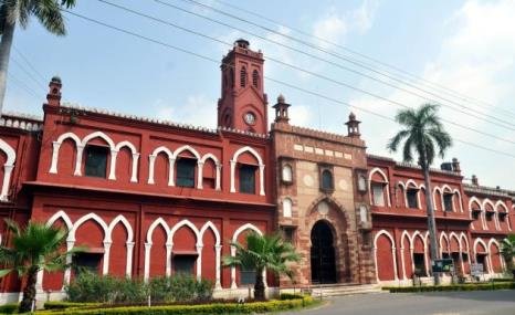 aligarh muslim university course admissions